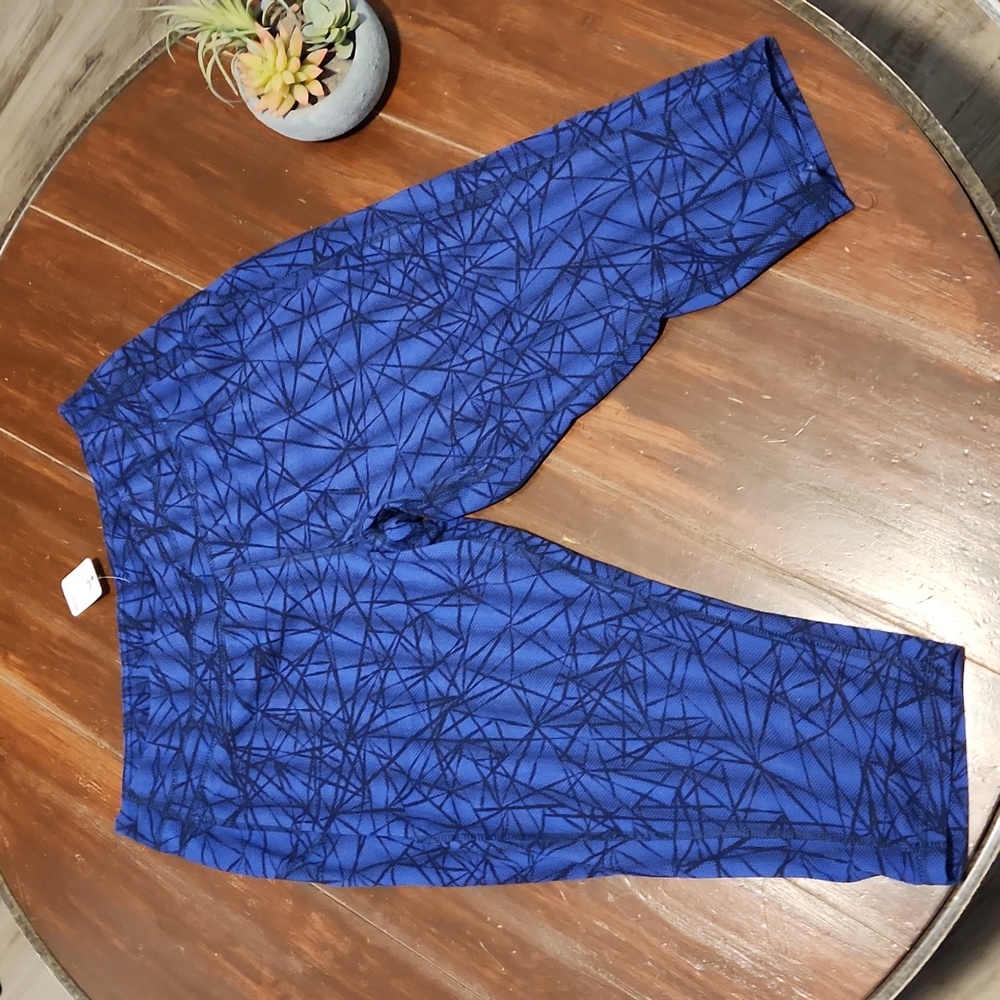 Tek Gear Indigo and Black Print Capri Leggings (0596)